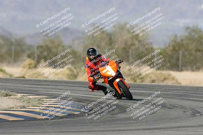 media/Dec-04-2025-Racers Edge (Thu) [[5ebc9f124d]]/3-B Group/1-Session 1 (Turn 7)/